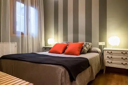 Apartment Kvara - De Diseno